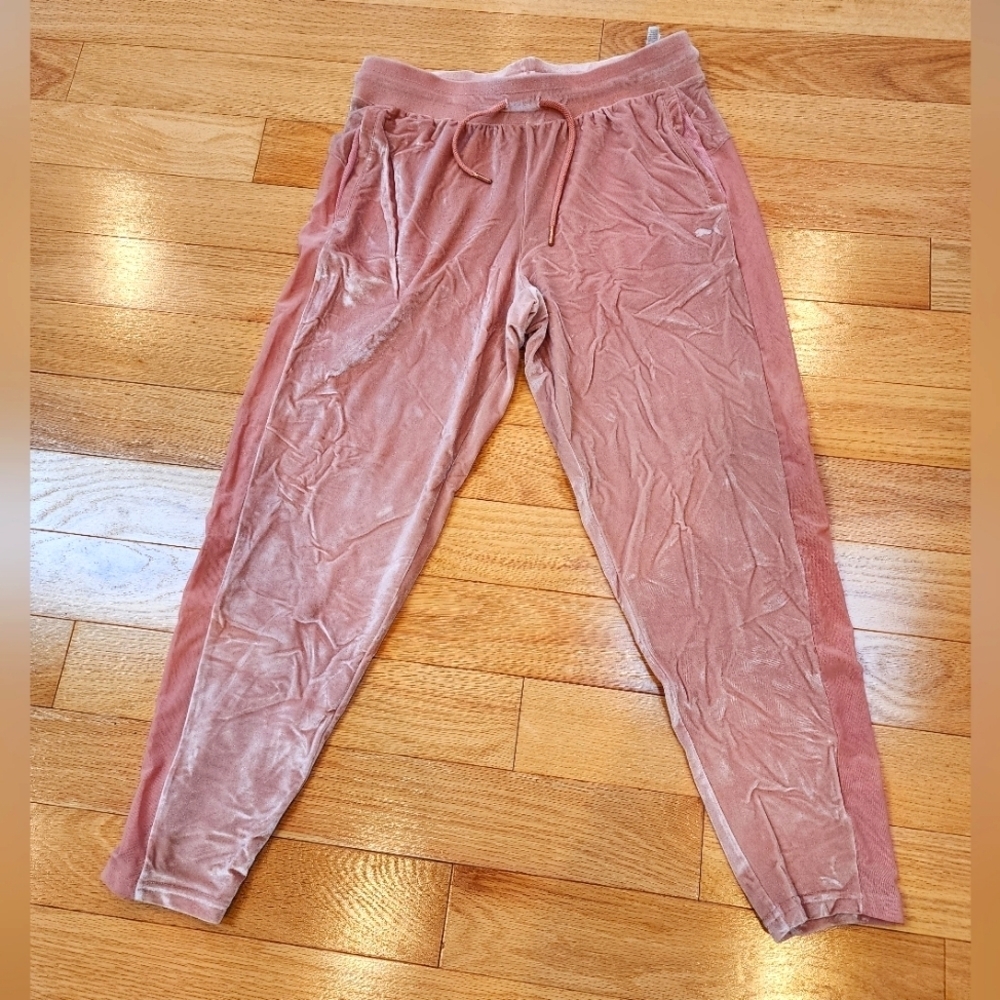Puma Sweatpants Pink Velvet Joggers with mesh side panels size medium